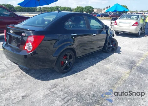 2013 Chevrolet Sonic Ltz из США, поврежденный, VIN 1G1JE5SB0D4150473